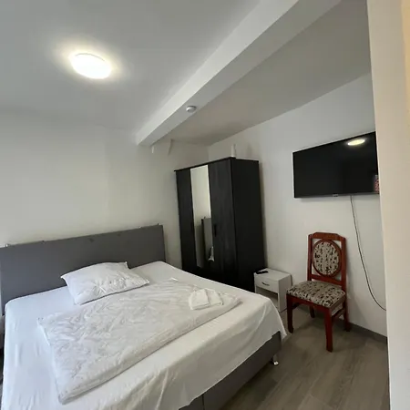 Quarto em Acomodações Particulares Enjoy 2 *